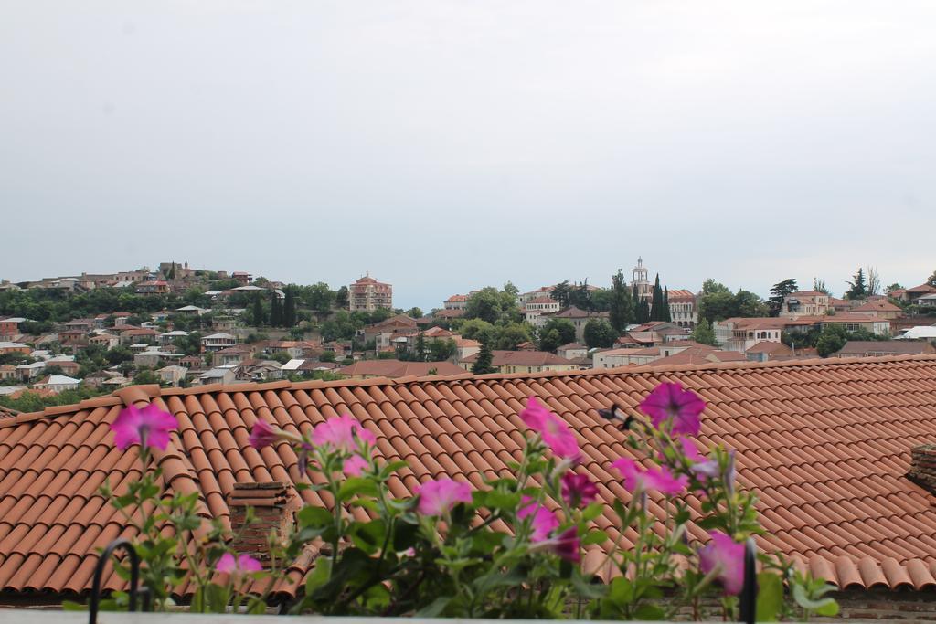 Guesthouse Honeymoon Sighnaghi Ngoại thất bức ảnh