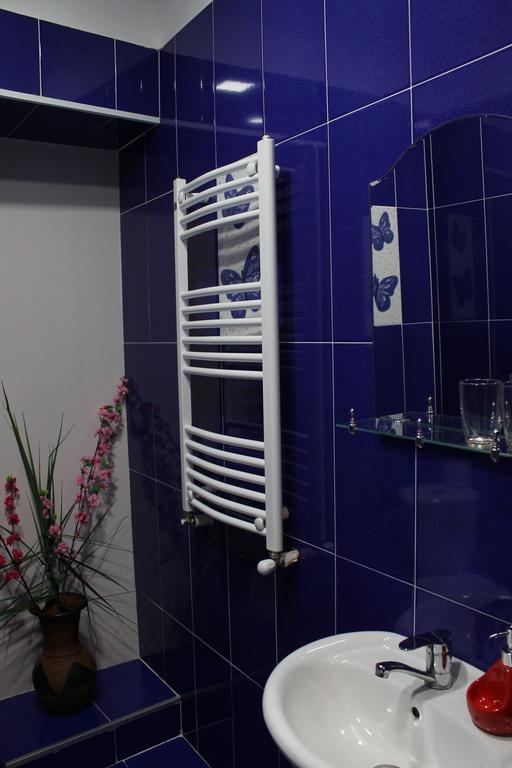 Guesthouse Honeymoon Sighnaghi Ngoại thất bức ảnh